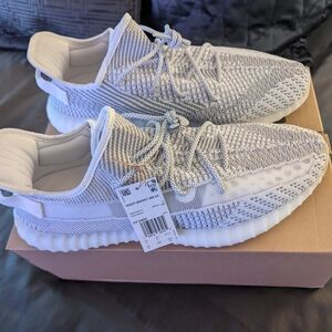 Adidas Yeezy Boost 350 V2 - Gray